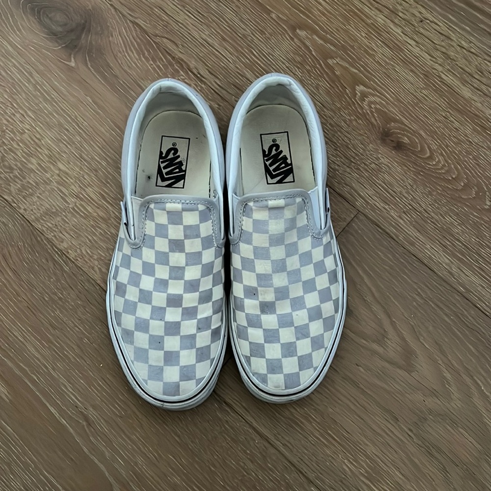 Lilac vans